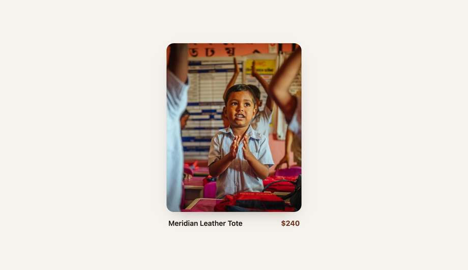 Contained Image Zoom on Hover — preview